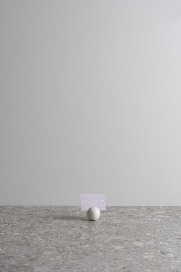 Marble Round Placecard Holder - White