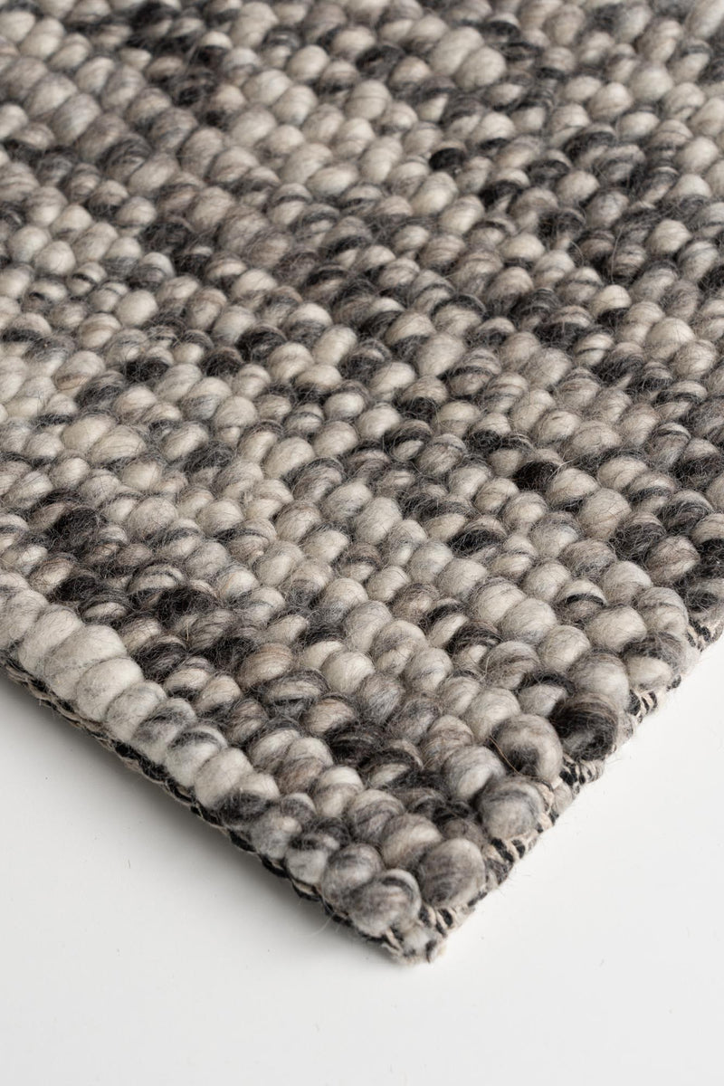 Cobble Wool Rug - Malamute