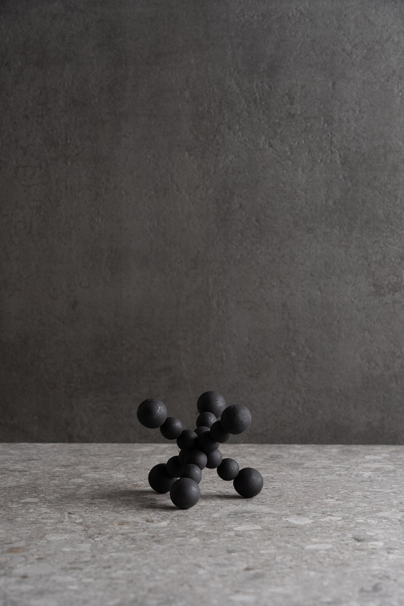 Carollan I - Black