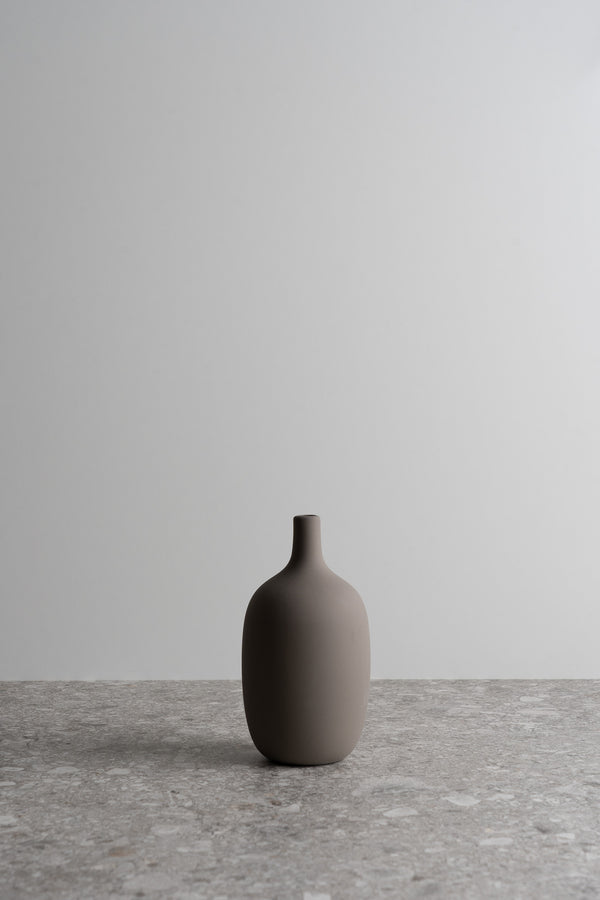 Ceola Vase - 4x8" Satellite