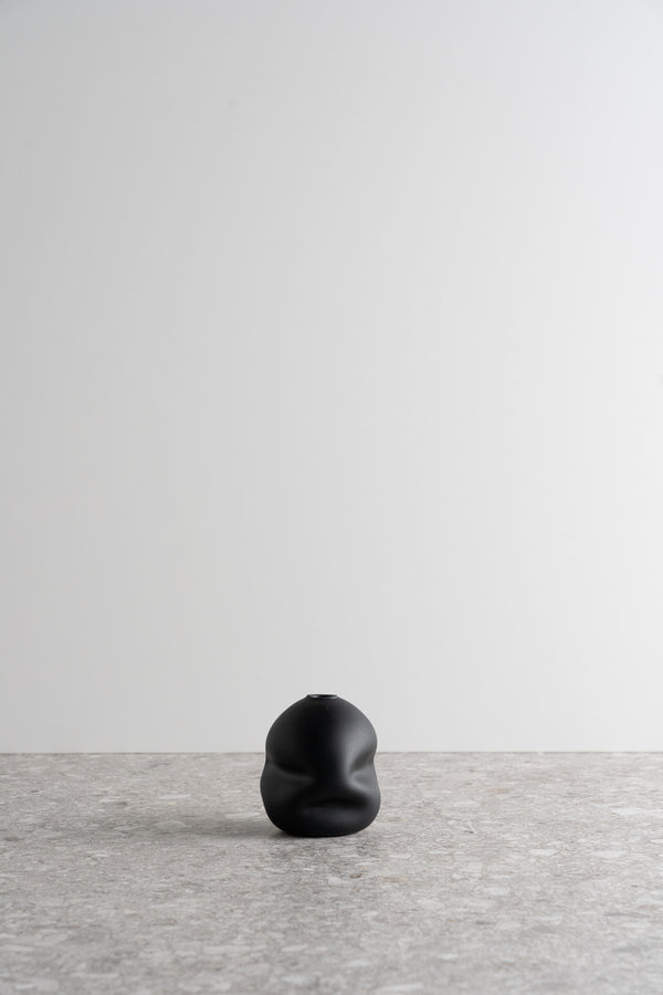 Pebble Bud Vase - Ebony