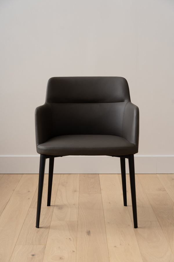 Williamsburg Leatherette Arm Chair