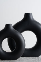 Circular Ceramic Vase - Black - S