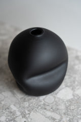 Pebble Bud Vase - Ebony
