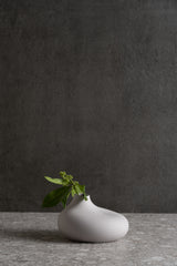 Nona Vase - Microchip