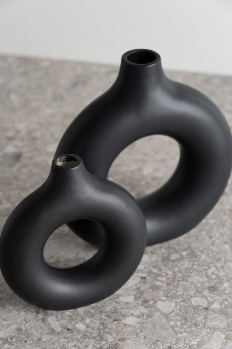 Circular Ceramic Vase - Black - S