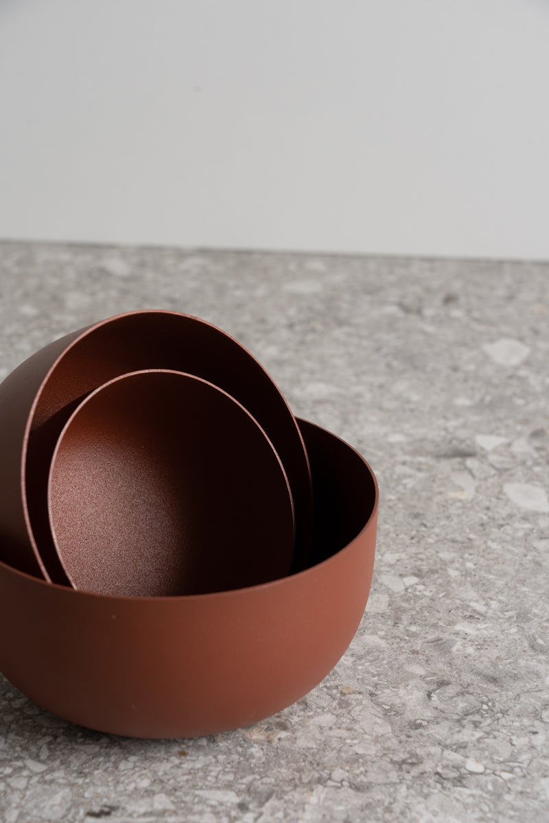 Reo Steel Bowl - Rustic Brown - M