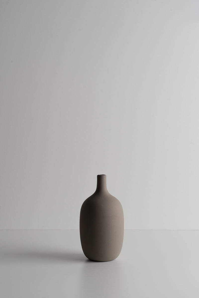 Ceola Vase - 4x8" Satellite
