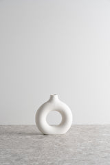 Circular Ceramic Vase - White - M