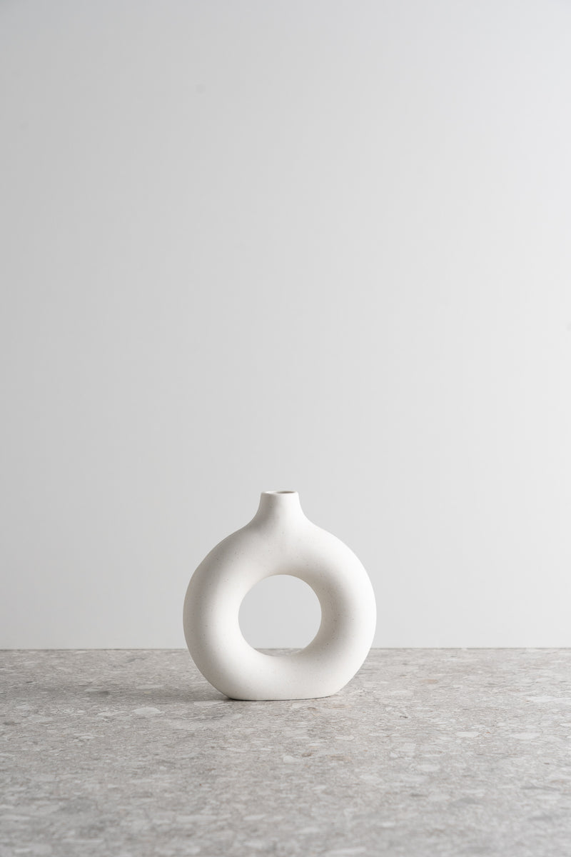 Circular Ceramic Vase - White - M