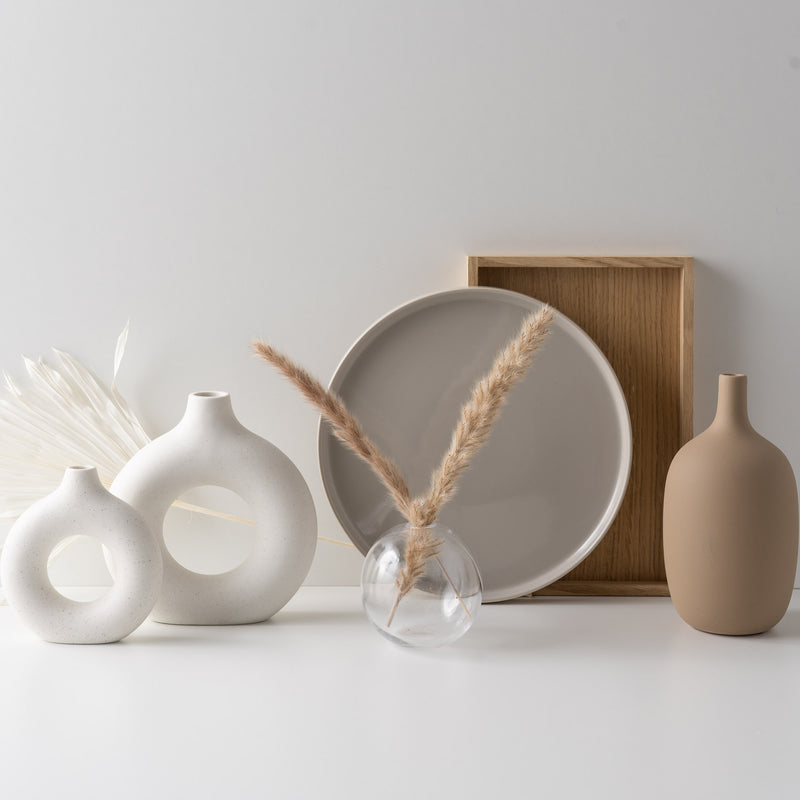 Circular Ceramic Vase - White - M