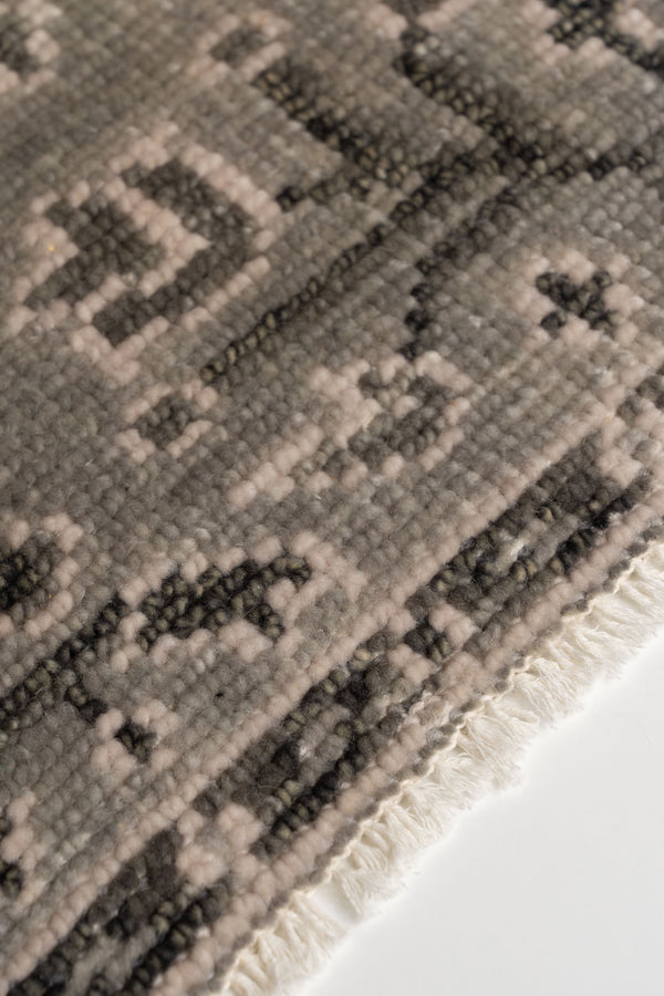 Hand Knotted Rug - Salinas