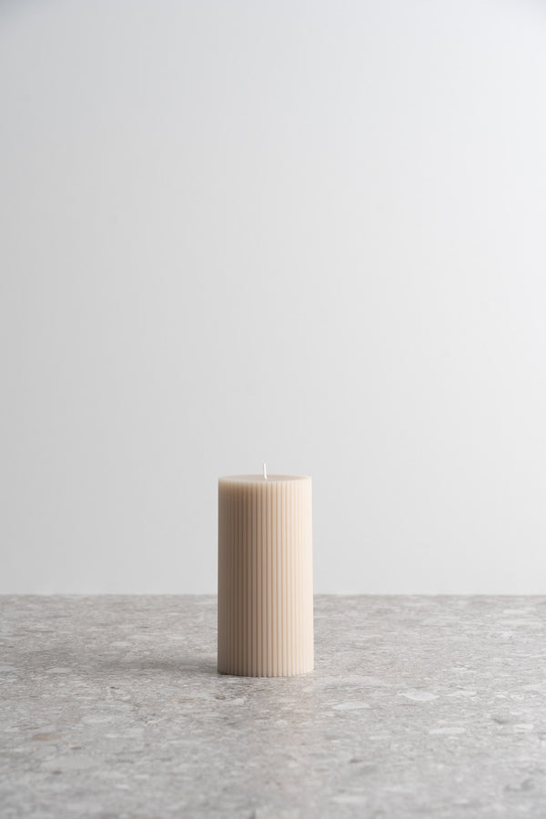 Fancy Ribbed Pillar - Parchment