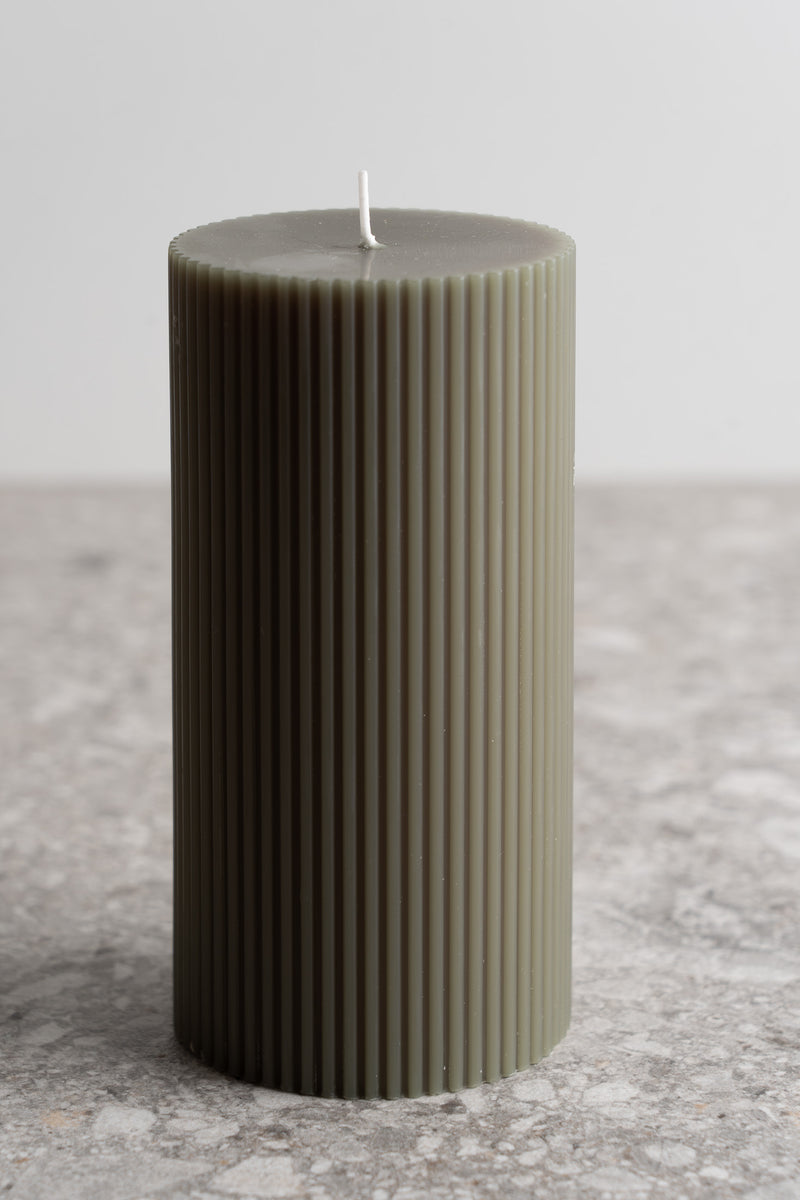 Fancy Ribbed Pillar - Moss