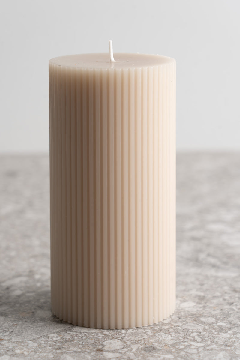 Fancy Ribbed Pillar - Parchment