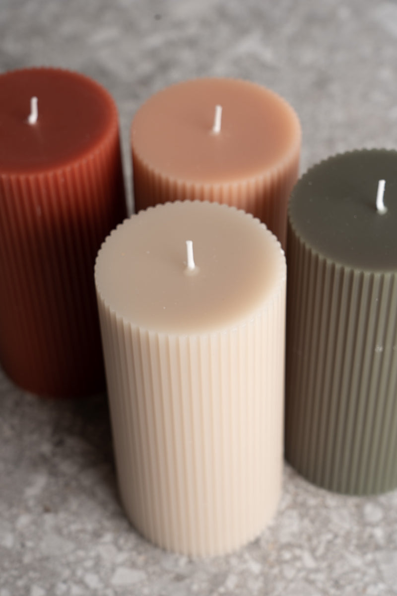 Fancy Ribbed Pillar - Clay