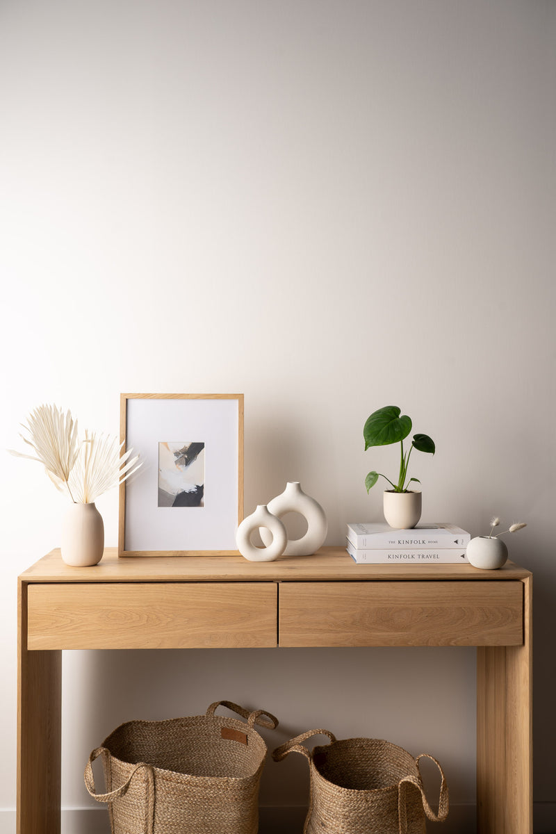 Circular Ceramic Vase - White - M