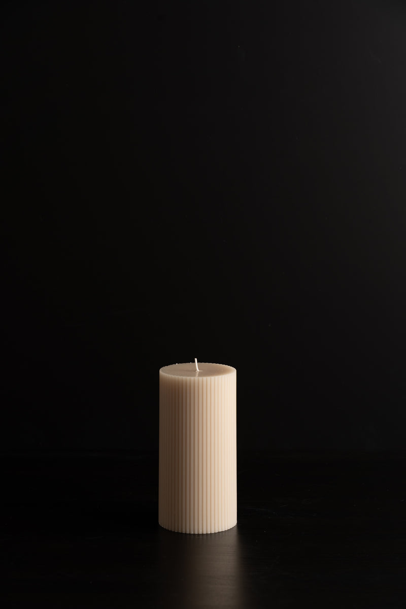 Fancy Ribbed Pillar - Parchment